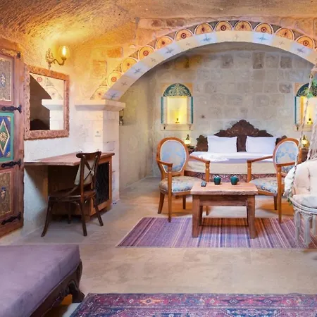 Hotel Capp Royal Cave 5*