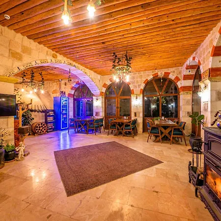 酒店 Capp Royal Cave 于尔居普