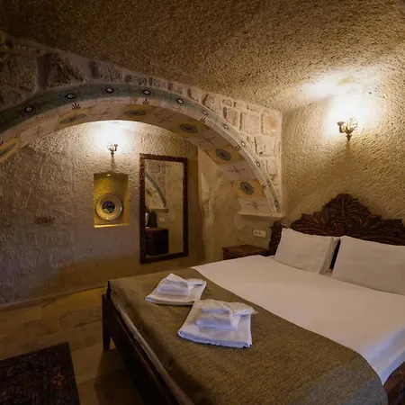 Capp Royal Cave Hotel