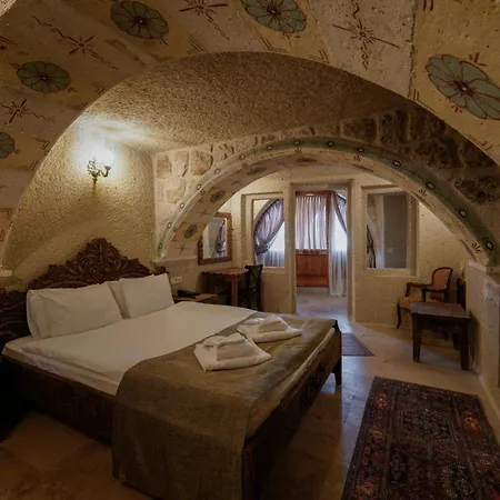 Capp Royal Cave Hotel