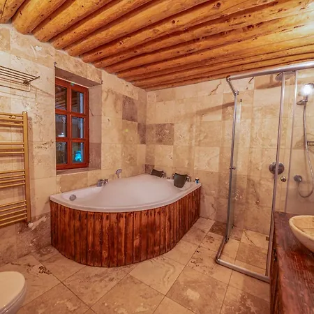 Capp Royal Cave 5* Ουργκούπ