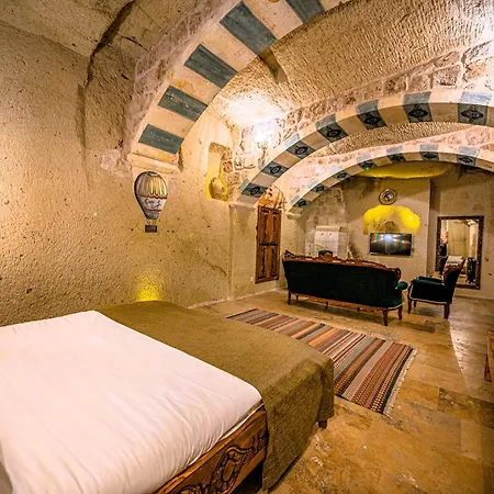 酒店 Capp Royal Cave 于尔居普