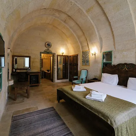 Hotel Capp Royal Cave