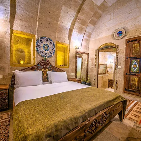 Hotel Capp Royal Cave