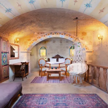 Capp Royal Cave Hotel 5*