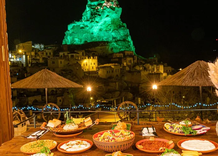 Capp Royal Cave Hotel *