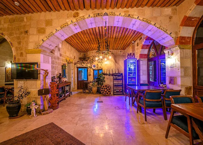 Hotel Capp Royal Cave *