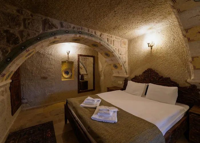 Capp Royal Cave Hotel