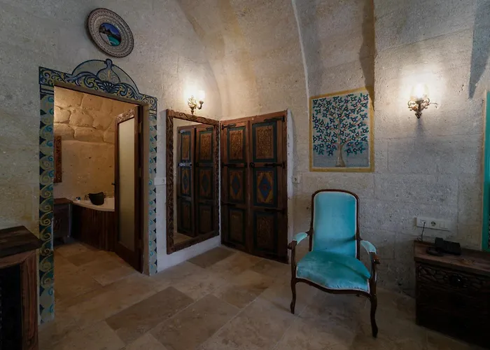 Hotel Capp Royal Cave