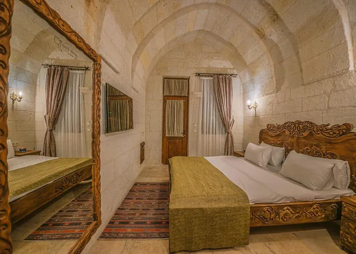 Capp Royal Cave Hotel